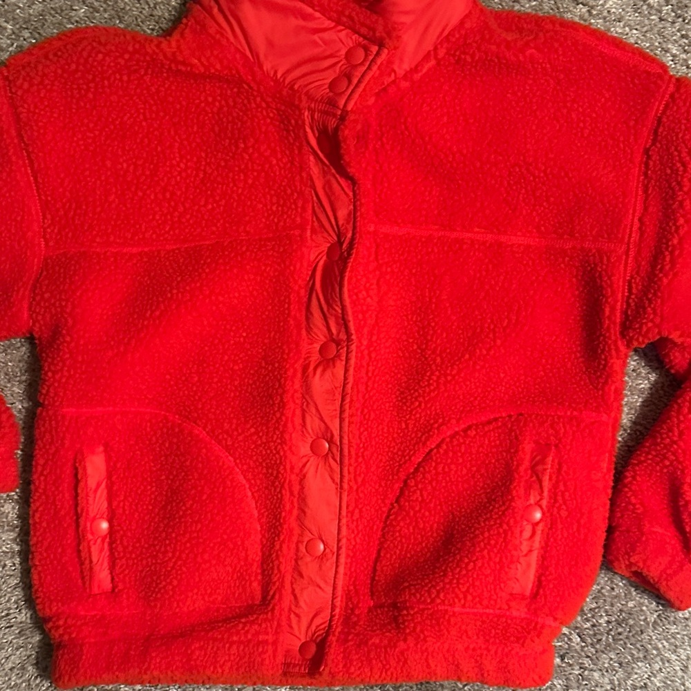 Old Navy Red Women's Jacket - Picture 3 of 3
